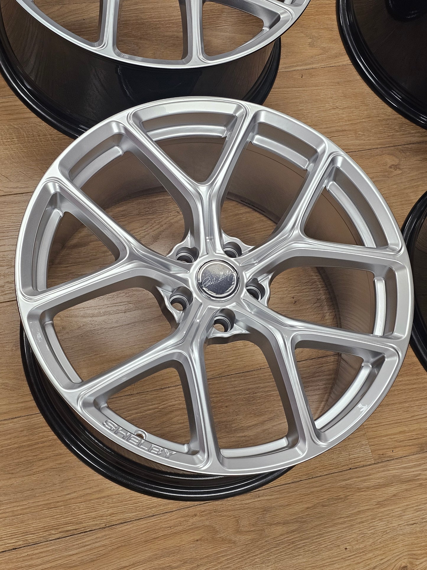 Shelby GT Set of Wheels (CS3 Hyper Silver)
