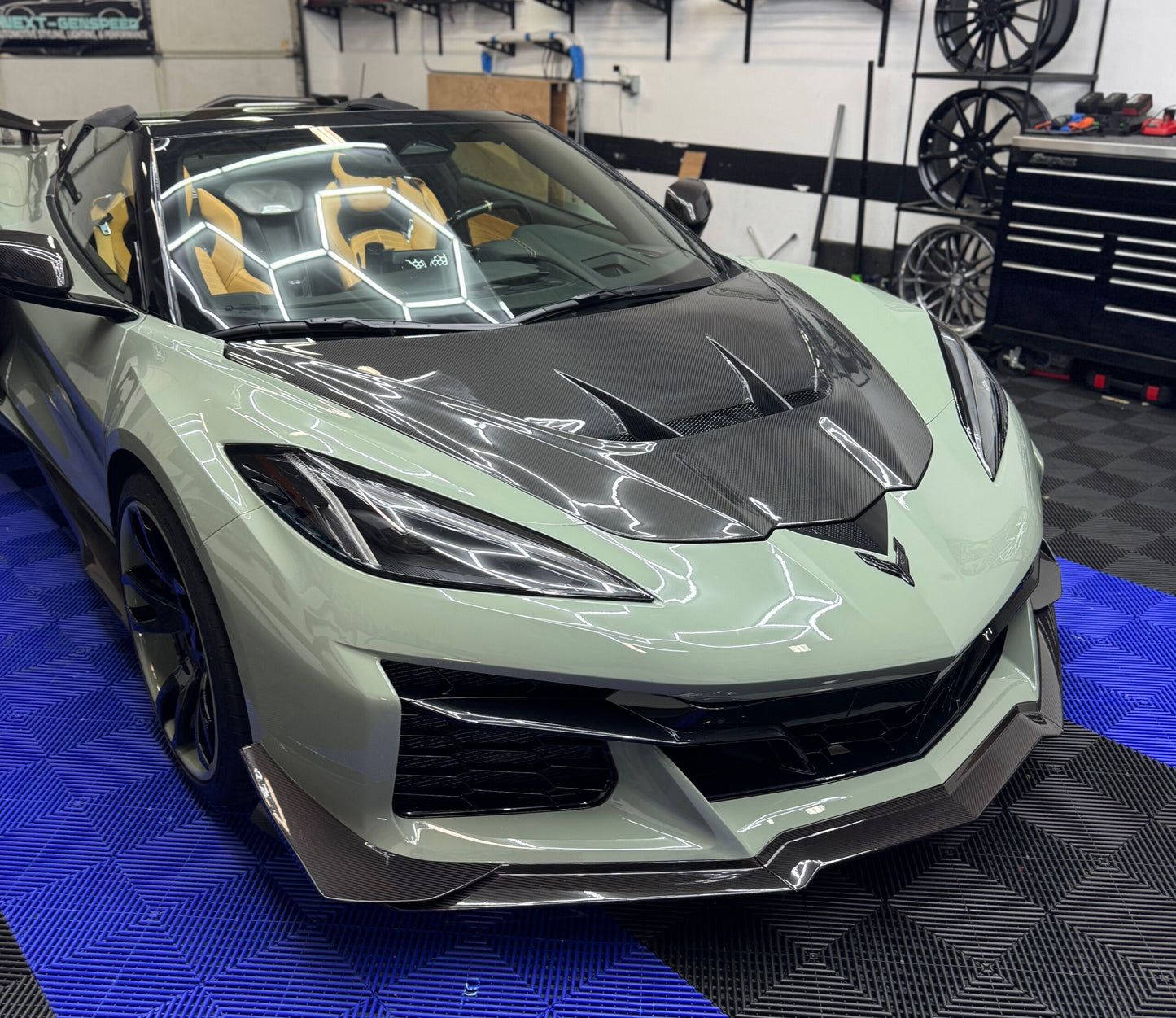 2025 ZR1 Style C8 Corvette Carbon Fibre Hood (19+)